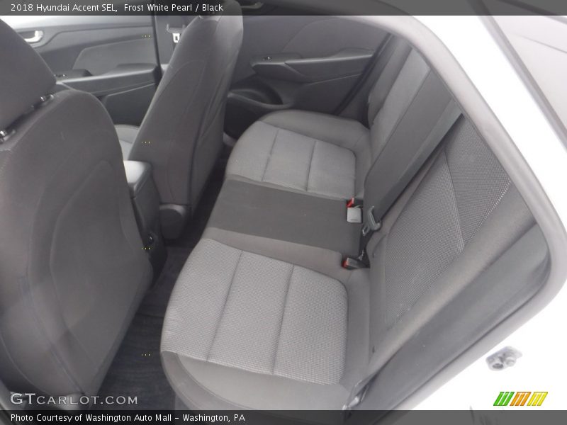 Frost White Pearl / Black 2018 Hyundai Accent SEL
