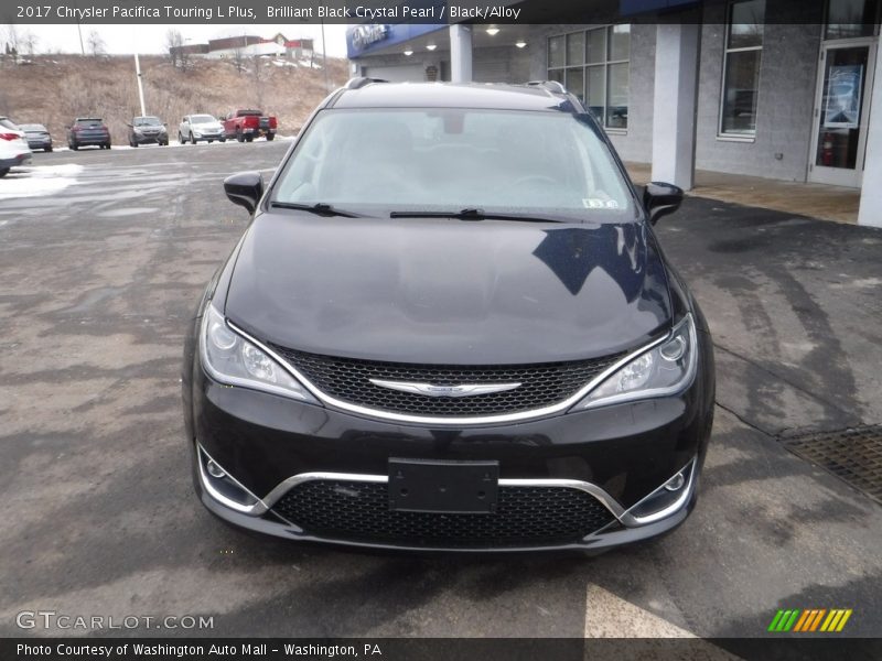 Brilliant Black Crystal Pearl / Black/Alloy 2017 Chrysler Pacifica Touring L Plus