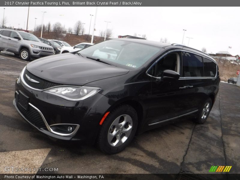 Brilliant Black Crystal Pearl / Black/Alloy 2017 Chrysler Pacifica Touring L Plus