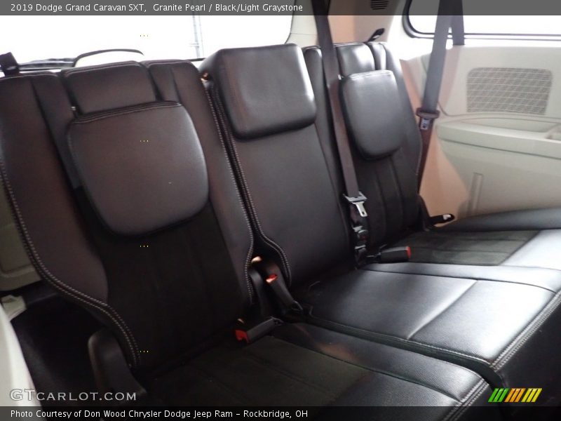 Granite Pearl / Black/Light Graystone 2019 Dodge Grand Caravan SXT