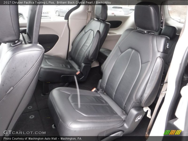 Brilliant Black Crystal Pearl / Black/Alloy 2017 Chrysler Pacifica Touring L Plus