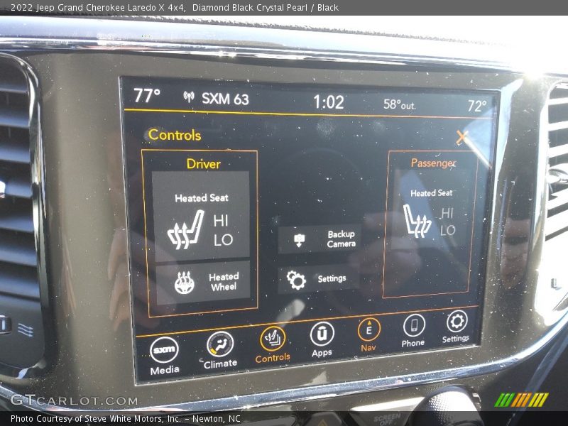 Diamond Black Crystal Pearl / Black 2022 Jeep Grand Cherokee Laredo X 4x4