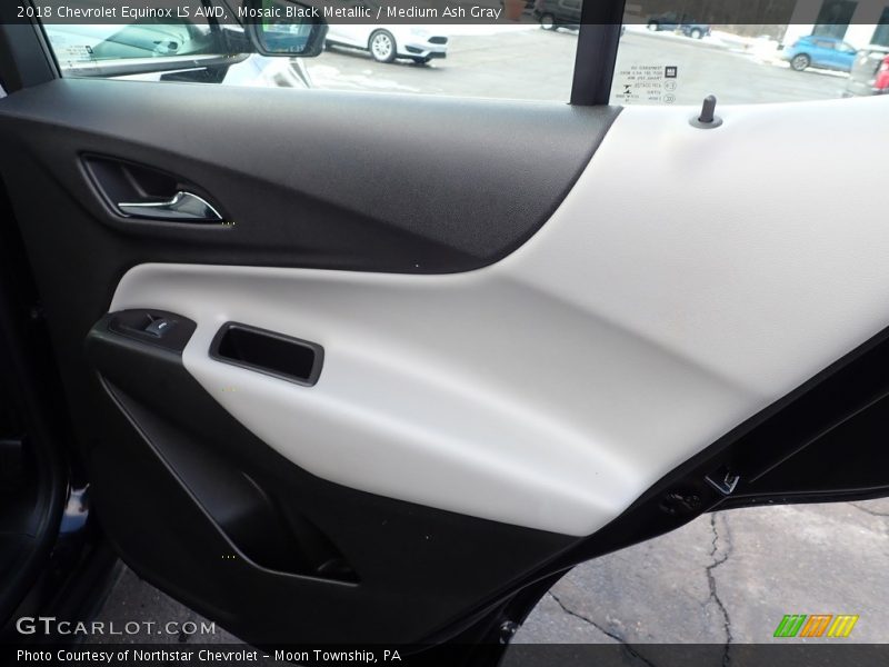 Mosaic Black Metallic / Medium Ash Gray 2018 Chevrolet Equinox LS AWD