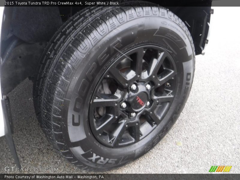 Super White / Black 2015 Toyota Tundra TRD Pro CrewMax 4x4