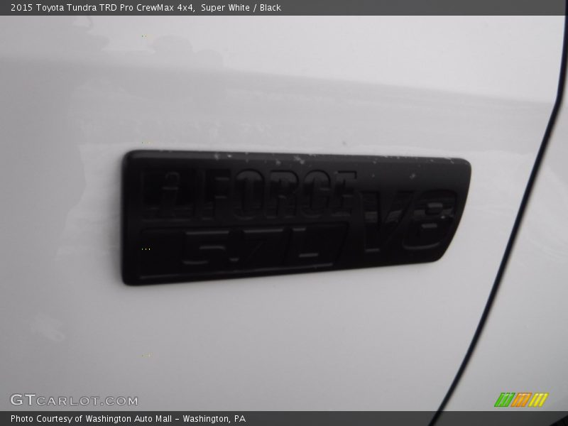 Super White / Black 2015 Toyota Tundra TRD Pro CrewMax 4x4