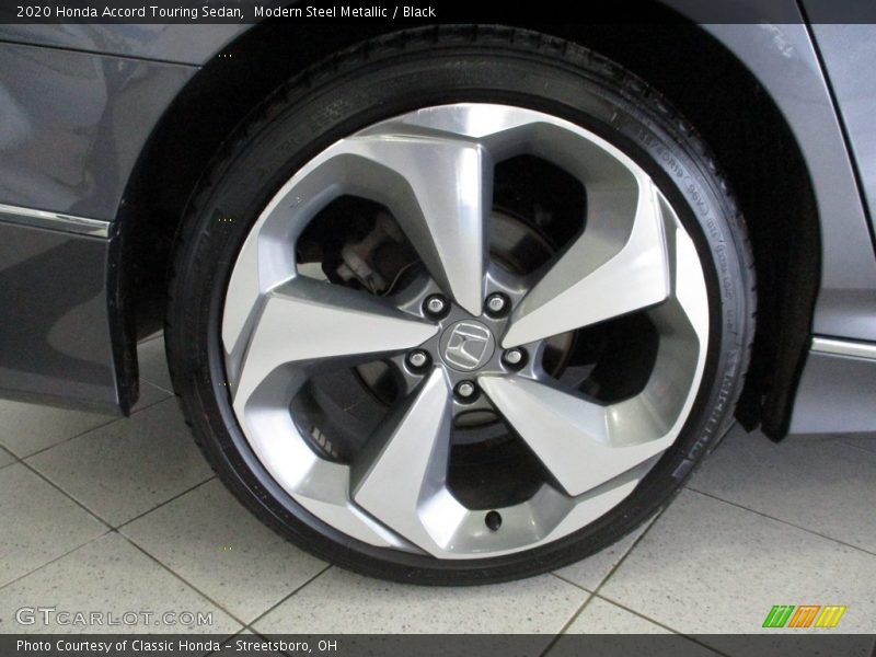 Modern Steel Metallic / Black 2020 Honda Accord Touring Sedan