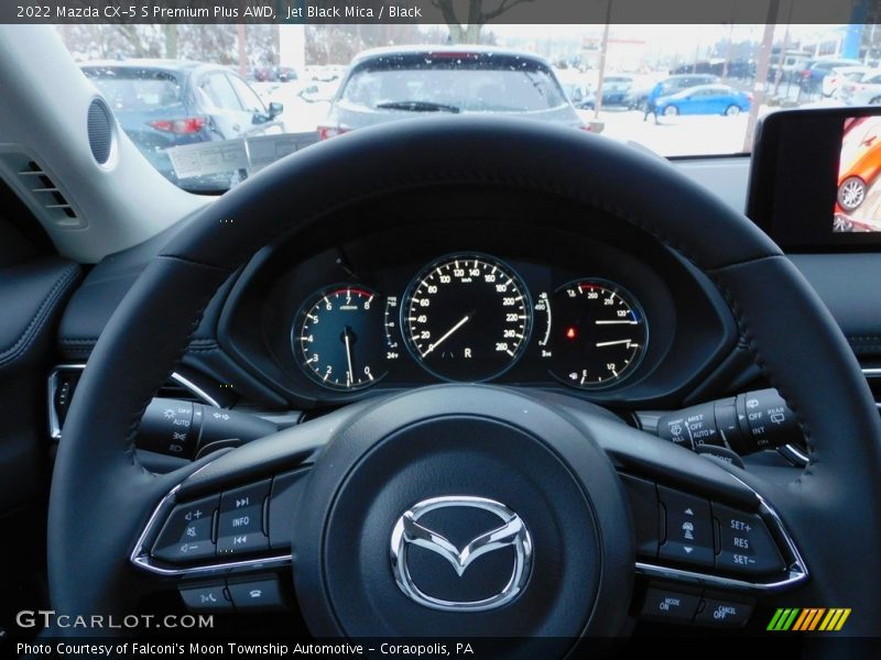 2022 CX-5 S Premium Plus AWD Steering Wheel