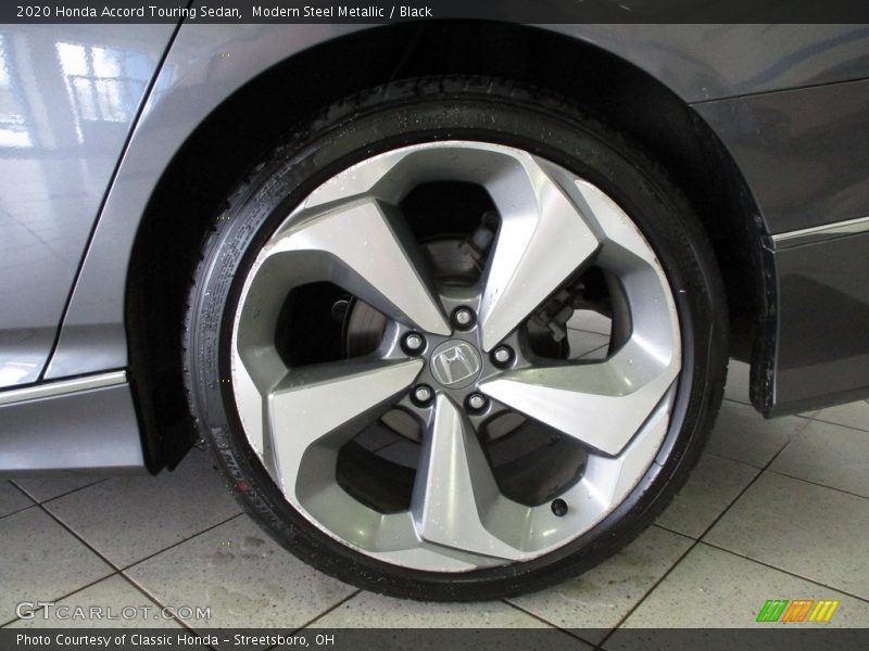 Modern Steel Metallic / Black 2020 Honda Accord Touring Sedan