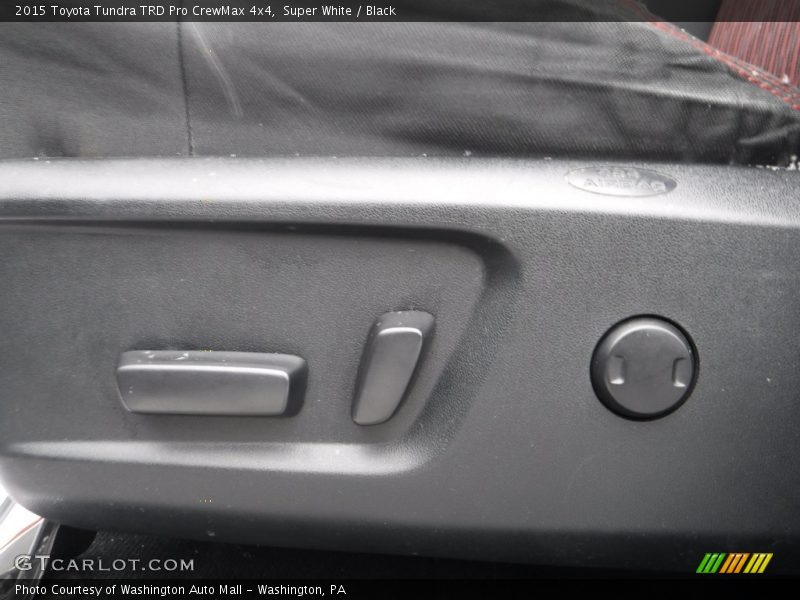 Super White / Black 2015 Toyota Tundra TRD Pro CrewMax 4x4