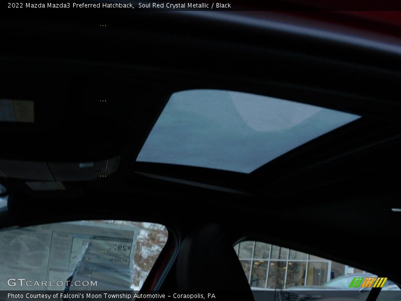 Soul Red Crystal Metallic / Black 2022 Mazda Mazda3 Preferred Hatchback