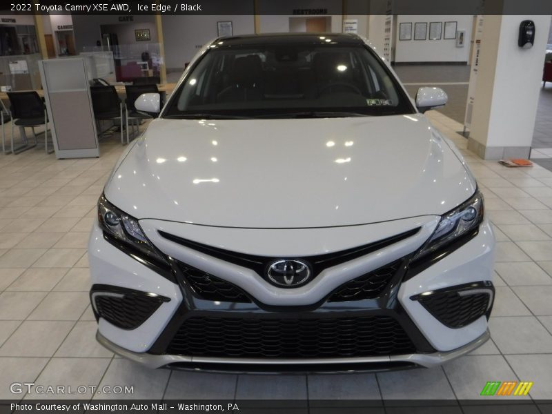 Ice Edge / Black 2022 Toyota Camry XSE AWD