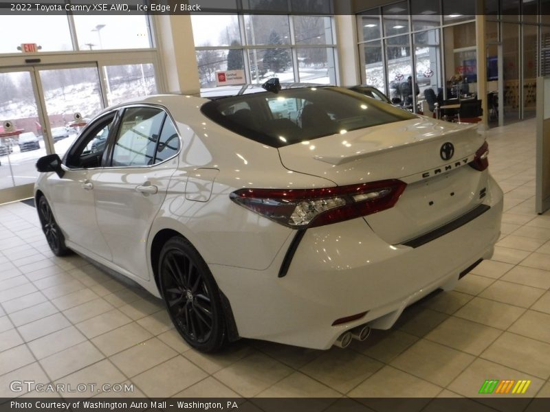Ice Edge / Black 2022 Toyota Camry XSE AWD