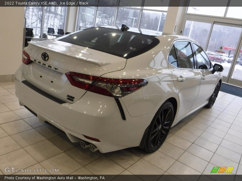 Ice Edge / Black 2022 Toyota Camry XSE AWD