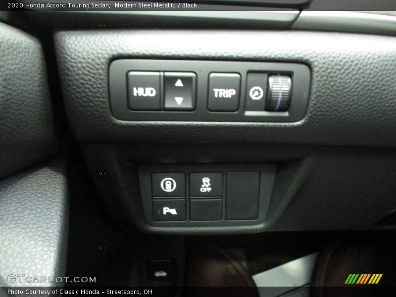 Modern Steel Metallic / Black 2020 Honda Accord Touring Sedan