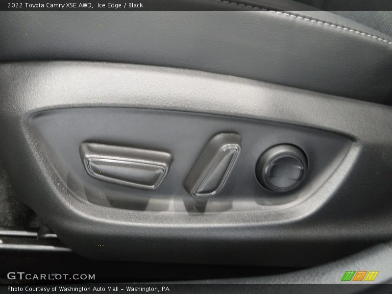Ice Edge / Black 2022 Toyota Camry XSE AWD