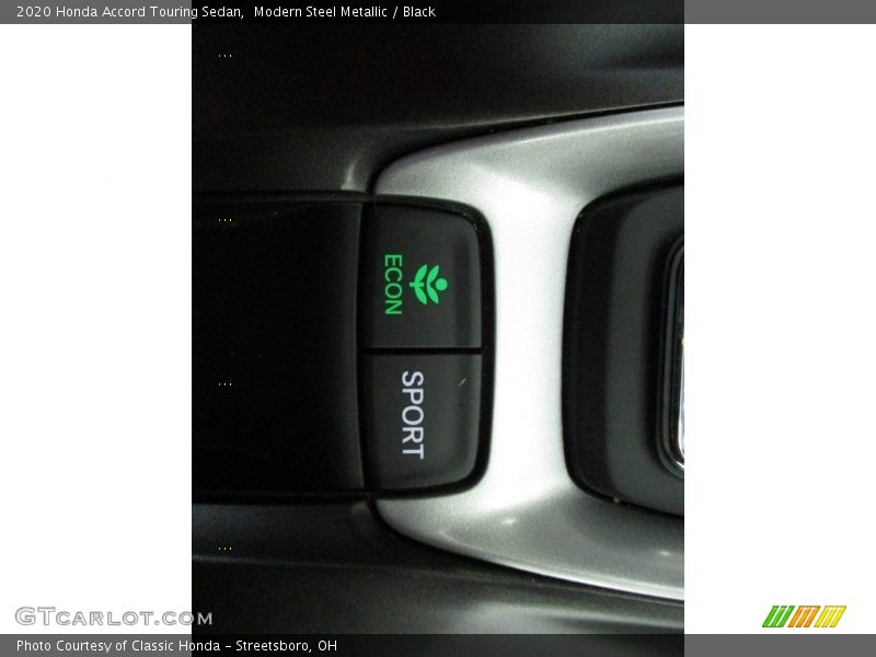 Modern Steel Metallic / Black 2020 Honda Accord Touring Sedan