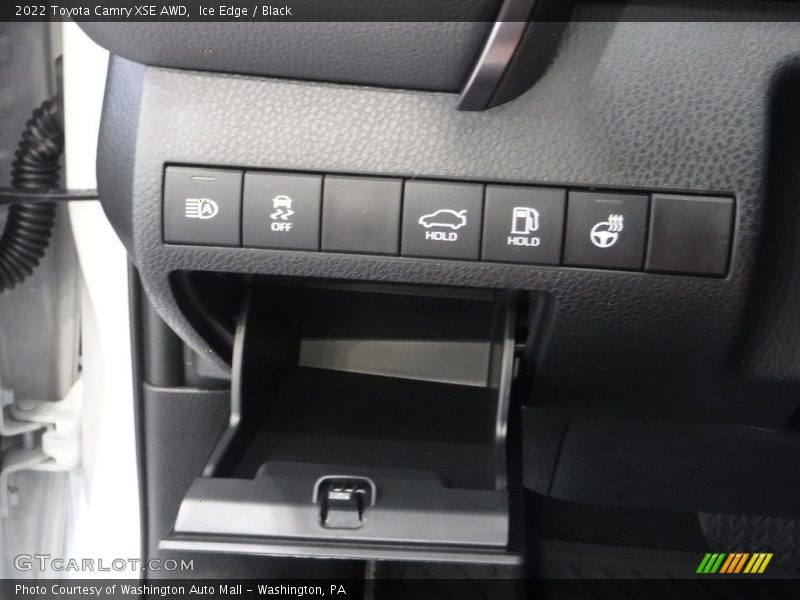 Ice Edge / Black 2022 Toyota Camry XSE AWD