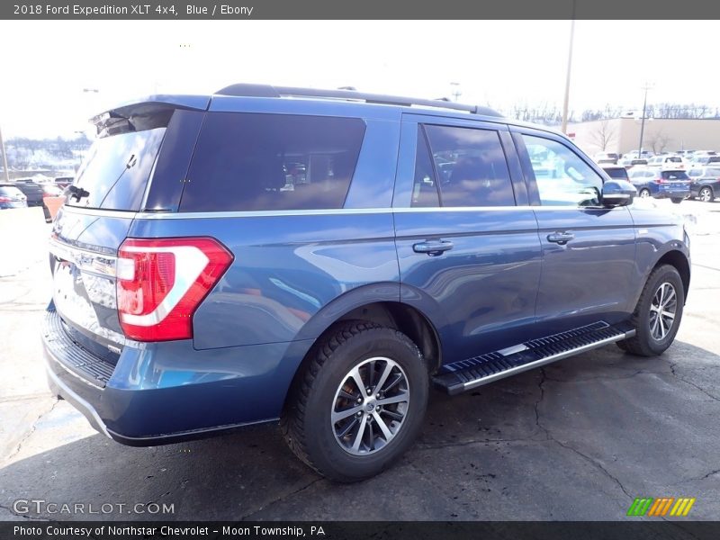 Blue / Ebony 2018 Ford Expedition XLT 4x4