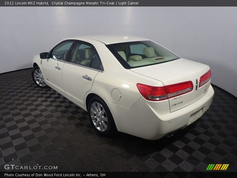 Crystal Champagne Metallic Tri-Coat / Light Camel 2012 Lincoln MKZ Hybrid