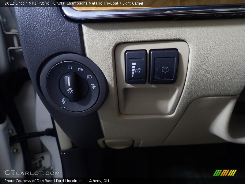 Crystal Champagne Metallic Tri-Coat / Light Camel 2012 Lincoln MKZ Hybrid