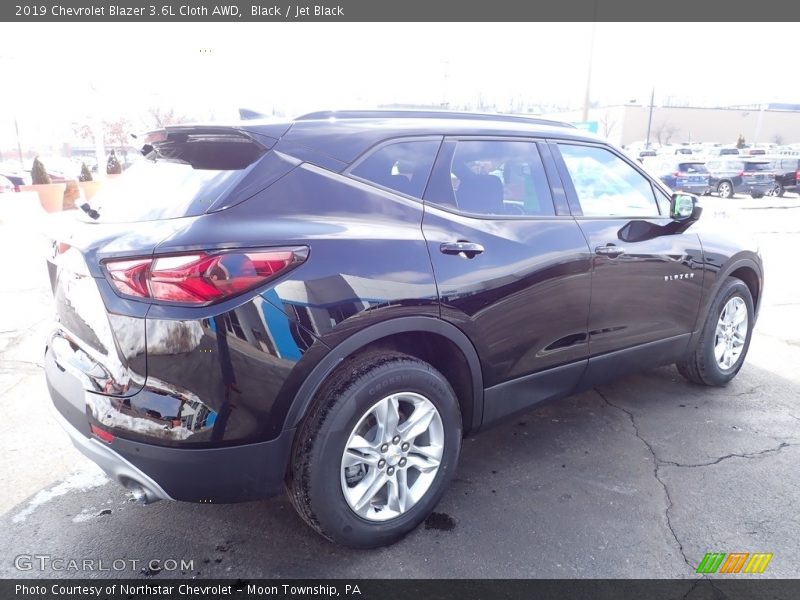 Black / Jet Black 2019 Chevrolet Blazer 3.6L Cloth AWD