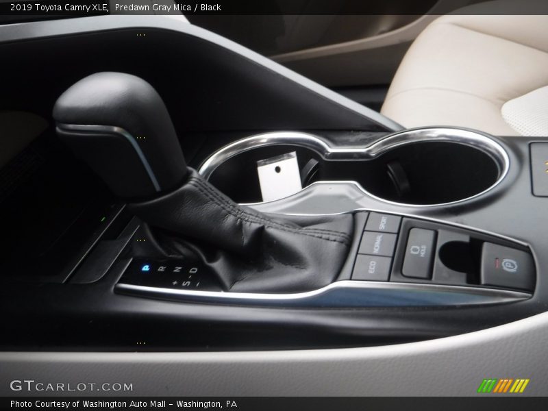 Predawn Gray Mica / Black 2019 Toyota Camry XLE