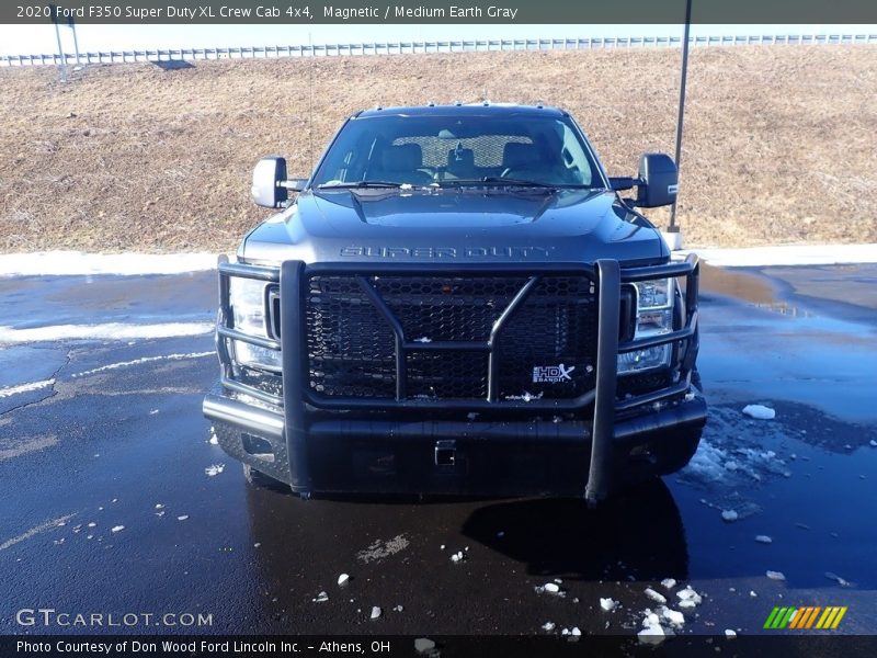 Magnetic / Medium Earth Gray 2020 Ford F350 Super Duty XL Crew Cab 4x4