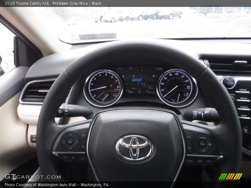 Predawn Gray Mica / Black 2019 Toyota Camry XLE