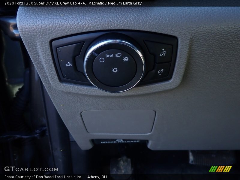 Magnetic / Medium Earth Gray 2020 Ford F350 Super Duty XL Crew Cab 4x4