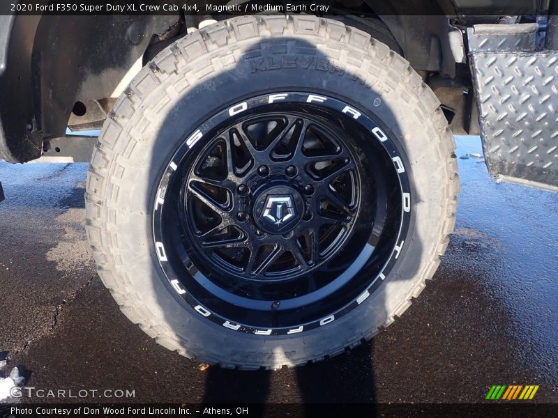 Magnetic / Medium Earth Gray 2020 Ford F350 Super Duty XL Crew Cab 4x4