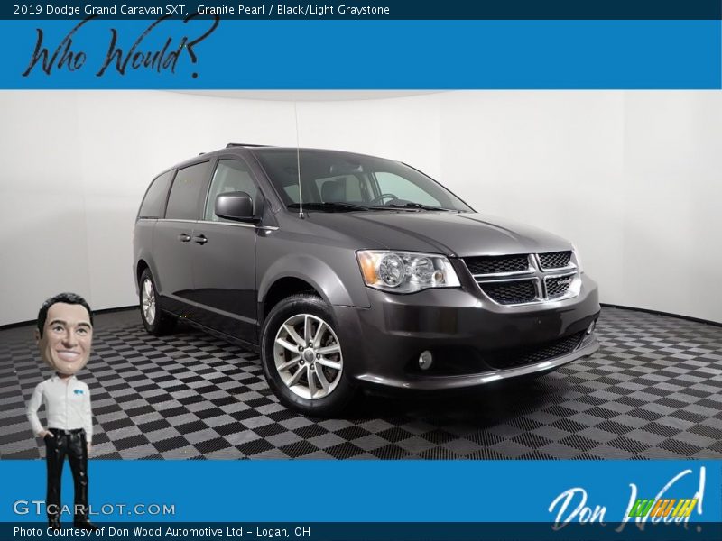 Granite Pearl / Black/Light Graystone 2019 Dodge Grand Caravan SXT