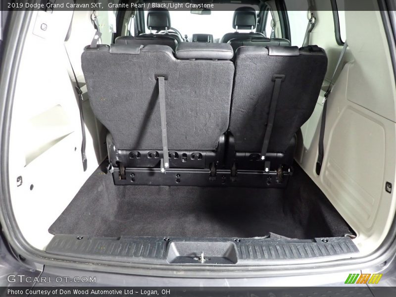 Granite Pearl / Black/Light Graystone 2019 Dodge Grand Caravan SXT