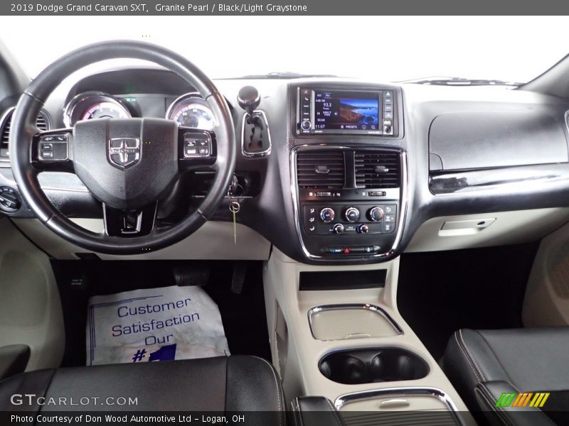 Granite Pearl / Black/Light Graystone 2019 Dodge Grand Caravan SXT