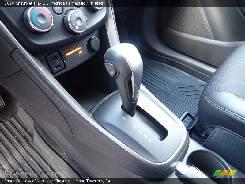 Pacific Blue Metallic / Jet Black 2020 Chevrolet Trax LT