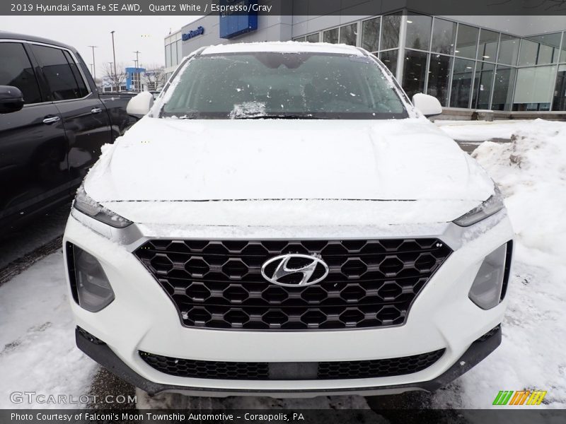 Quartz White / Espresso/Gray 2019 Hyundai Santa Fe SE AWD