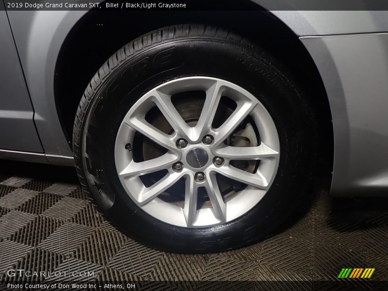 Billet / Black/Light Graystone 2019 Dodge Grand Caravan SXT