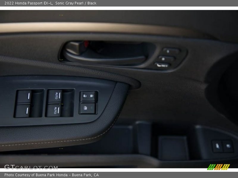 Sonic Gray Pearl / Black 2022 Honda Passport EX-L
