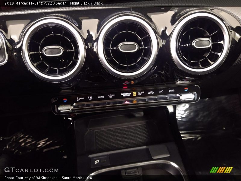 Night Black / Black 2019 Mercedes-Benz A 220 Sedan