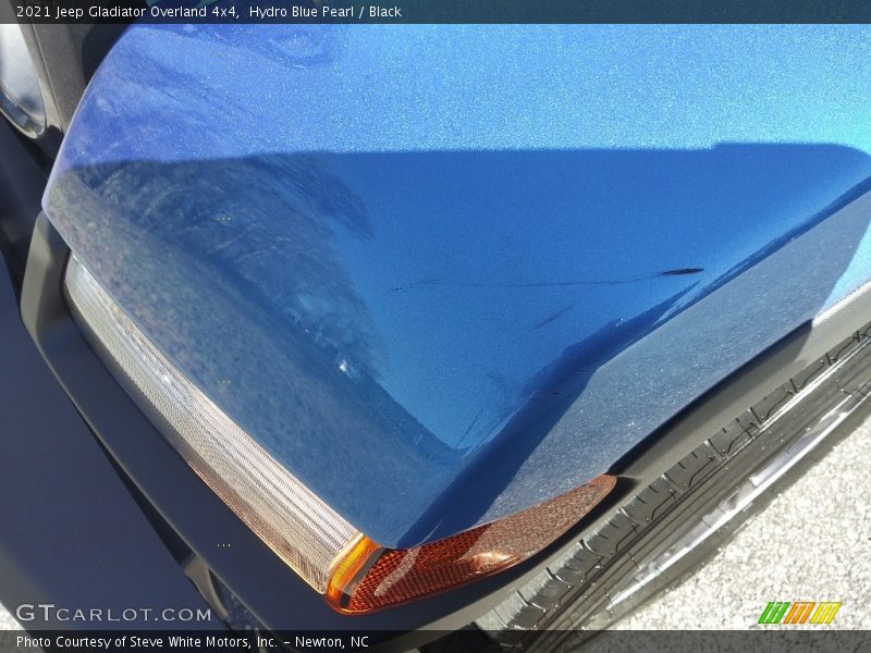 Hydro Blue Pearl / Black 2021 Jeep Gladiator Overland 4x4