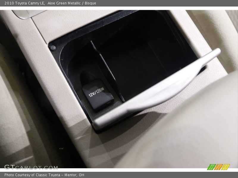 Aloe Green Metallic / Bisque 2010 Toyota Camry LE