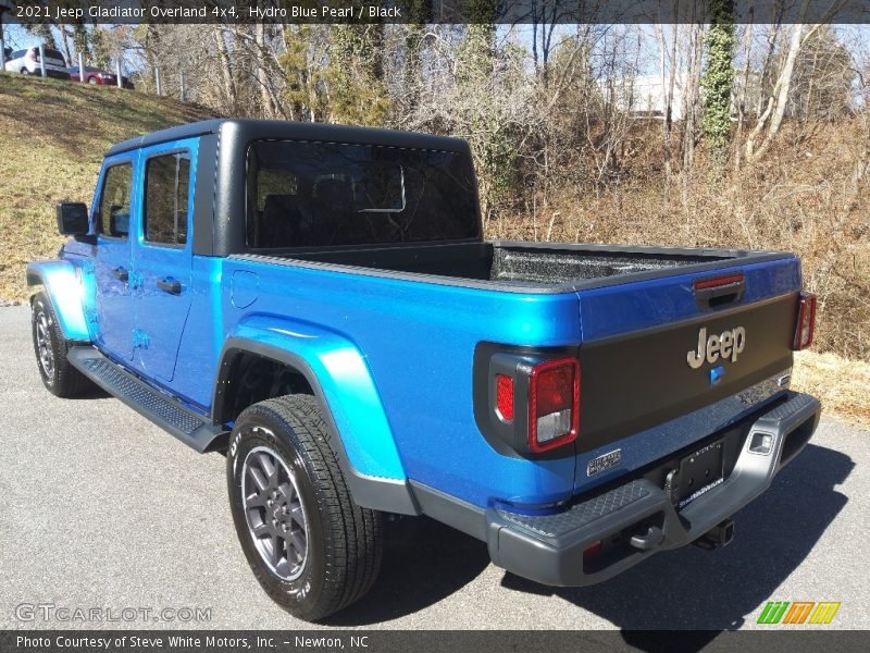Hydro Blue Pearl / Black 2021 Jeep Gladiator Overland 4x4