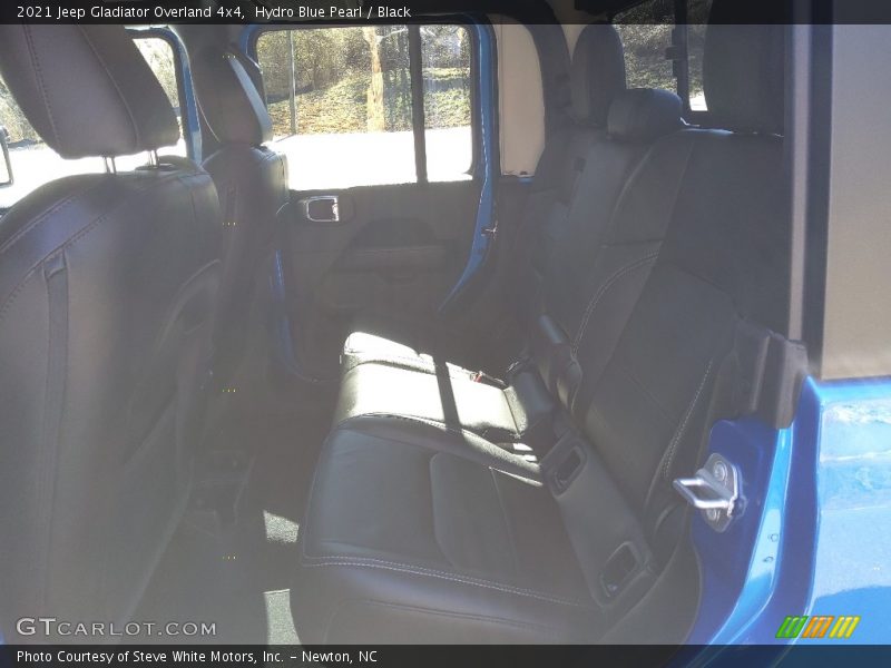 Hydro Blue Pearl / Black 2021 Jeep Gladiator Overland 4x4
