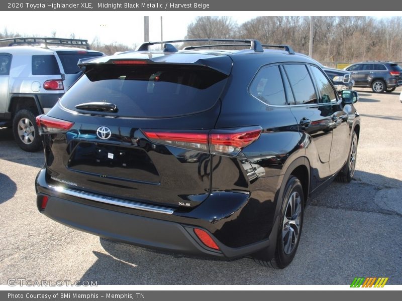 Midnight Black Metallic / Harvest Beige 2020 Toyota Highlander XLE