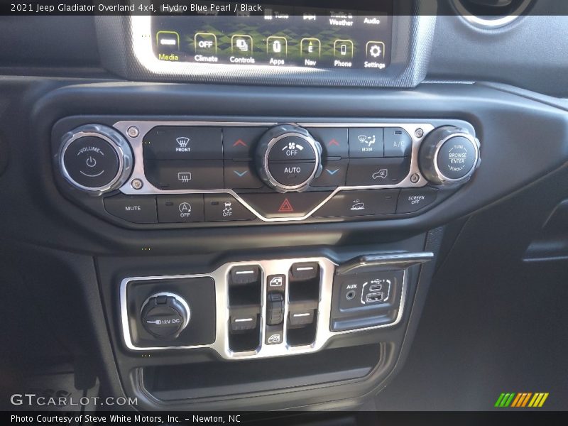 Hydro Blue Pearl / Black 2021 Jeep Gladiator Overland 4x4