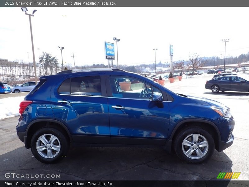 Pacific Blue Metallic / Jet Black 2019 Chevrolet Trax LT AWD