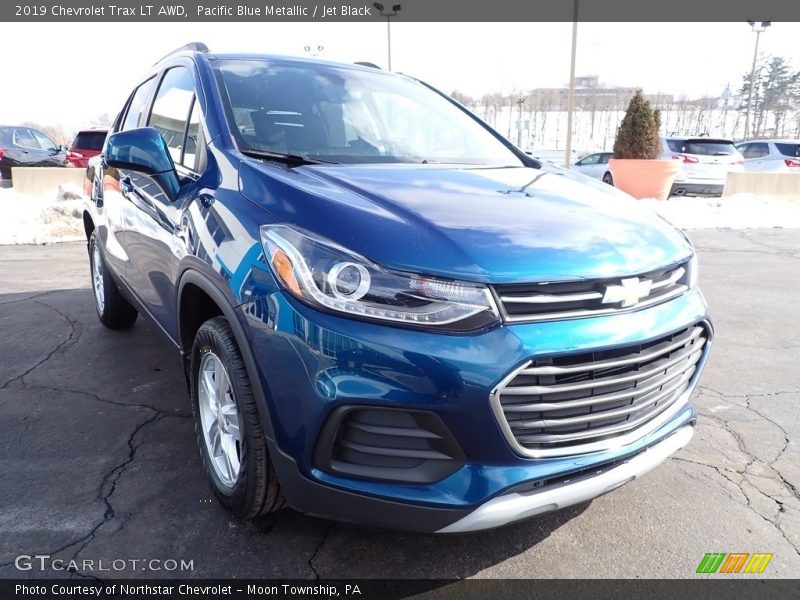 Pacific Blue Metallic / Jet Black 2019 Chevrolet Trax LT AWD