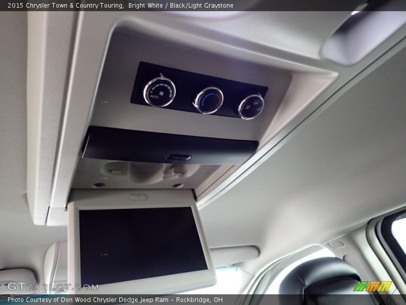 Bright White / Black/Light Graystone 2015 Chrysler Town & Country Touring
