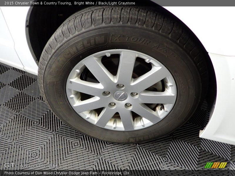 Bright White / Black/Light Graystone 2015 Chrysler Town & Country Touring