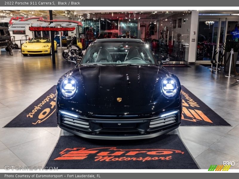 Black / Black 2022 Porsche 911 Carrera S