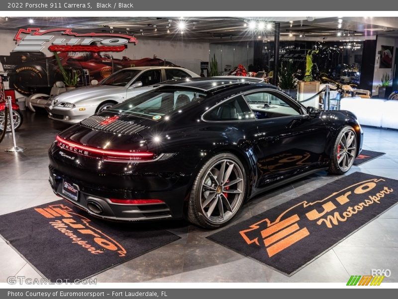 Black / Black 2022 Porsche 911 Carrera S